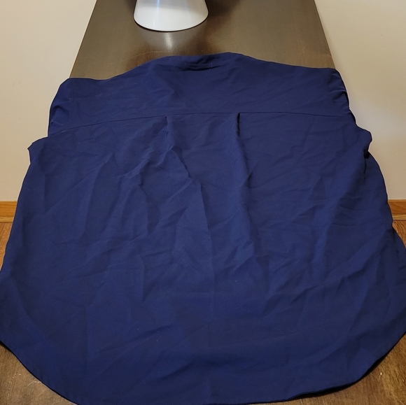 Figs Women's Long Sleeve Tunic Scrub Top Navy XL - Picture 7 of 9